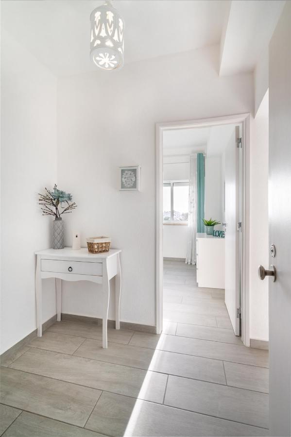 Apartamento Cor Do Mar - Sunny, Clean And Spacious Apartment With Sea View, In Alvor - Very Close Walking Distance To The Beach And Alvor Village Bagian luar foto
