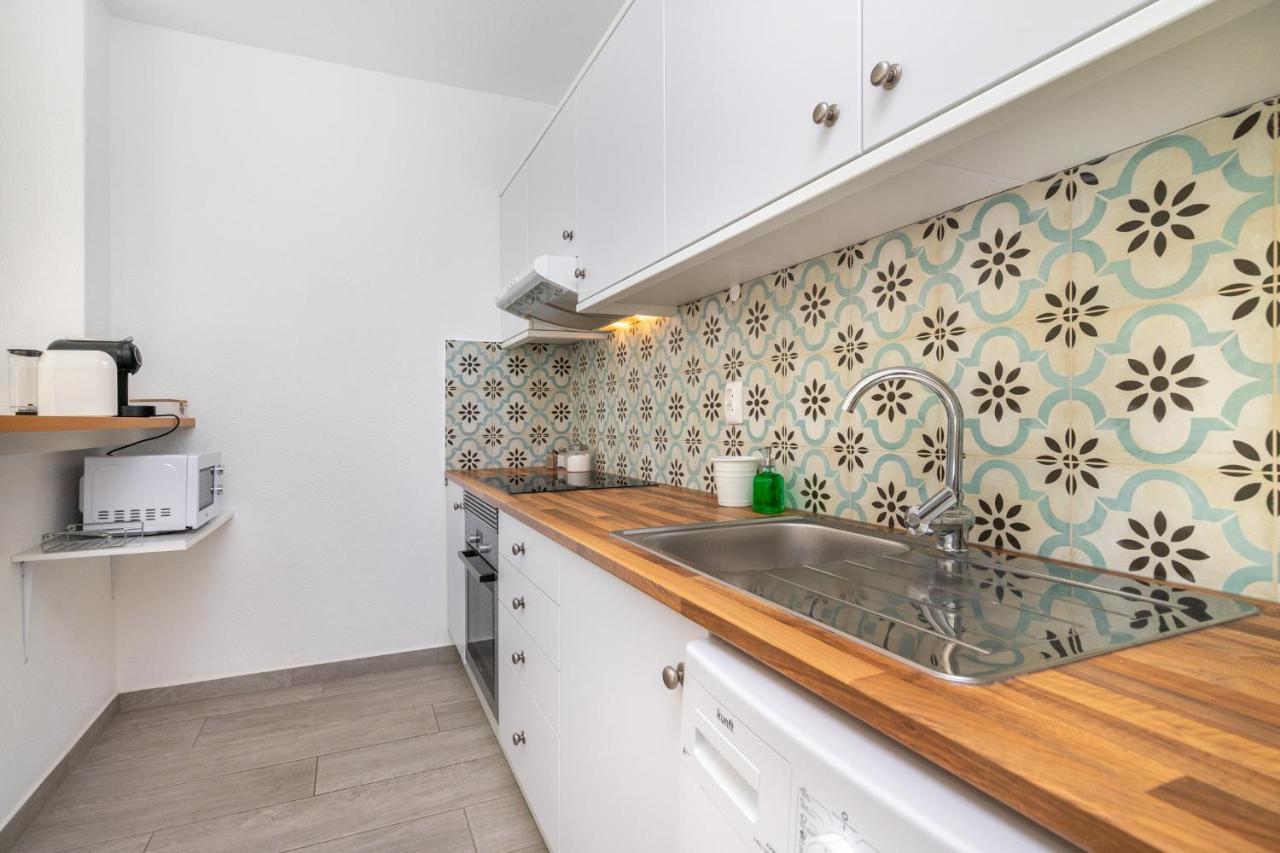 Apartamento Cor Do Mar - Sunny, Clean And Spacious Apartment With Sea View, In Alvor - Very Close Walking Distance To The Beach And Alvor Village Bagian luar foto