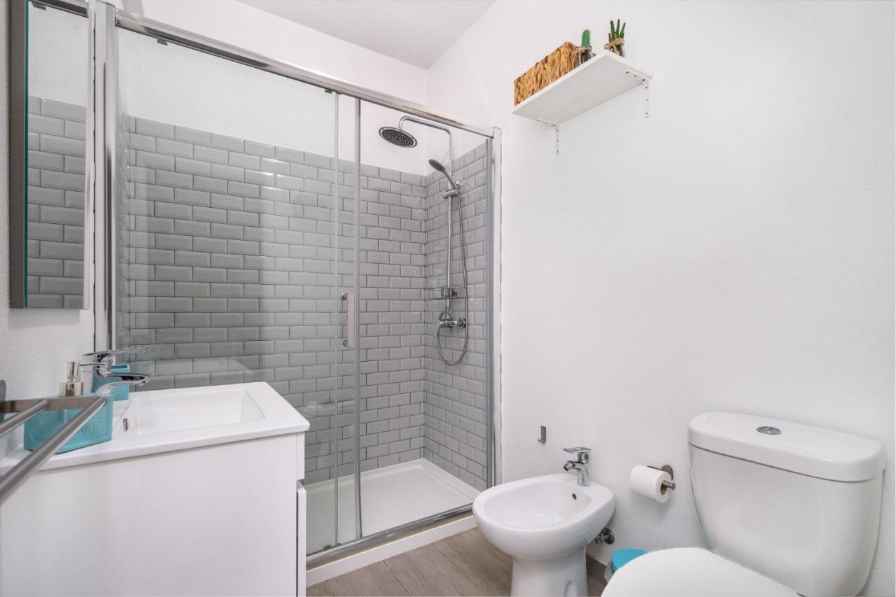 Apartamento Cor Do Mar - Sunny, Clean And Spacious Apartment With Sea View, In Alvor - Very Close Walking Distance To The Beach And Alvor Village Bagian luar foto