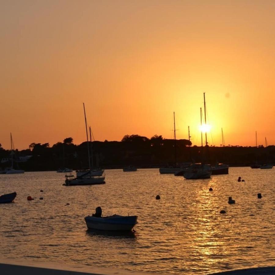 Apartamento Cor Do Mar - Sunny, Clean And Spacious Apartment With Sea View, In Alvor - Very Close Walking Distance To The Beach And Alvor Village Bagian luar foto