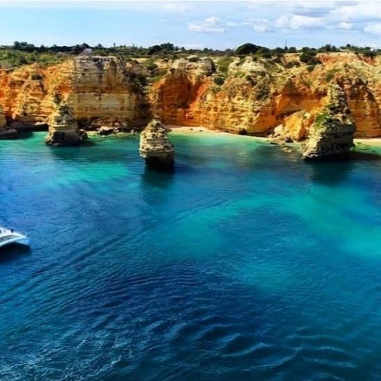 Apartamento Cor Do Mar - Sunny, Clean And Spacious Apartment With Sea View, In Alvor - Very Close Walking Distance To The Beach And Alvor Village Bagian luar foto